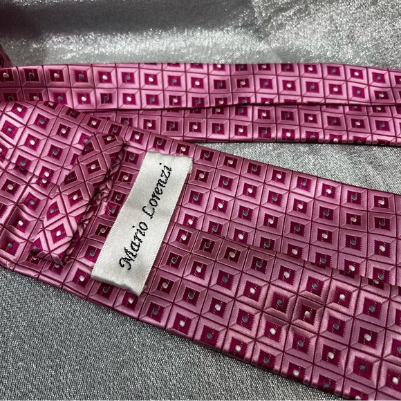 Pink Mario Lorenzi Tie - October Breast Cancer Awareness Month - Picture 3 of 6